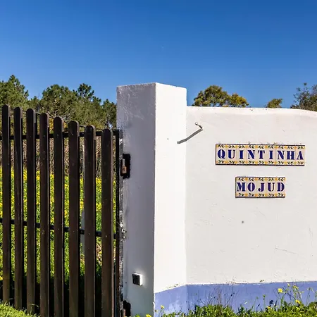 Ferienhaus Quintinha Mojud *
